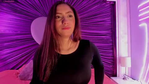 Snapshot of krystalswift_ chatting on February 2026 03:05:01 AM krystalswift_ online show from February 2026 03:05:01 AM