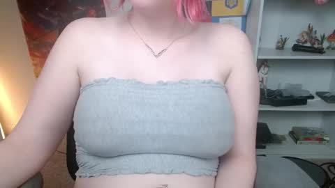 Snapshot of krystalsyxx chatting on January 2026 07:41:01 PM Krystal Syx online show from January 2026 07:41:01 PM