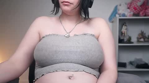 Snapshot of krystalsyxx chatting on February 2026 01:46:02 AM Krystal Syx online show from February 2026 01:46:02 AM