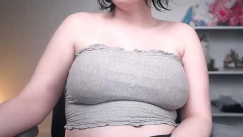 Snapshot of krystalsyxx chatting on February 2026 02:29:01 AM Krystal Syx online show from February 2026 02:29:01 AM