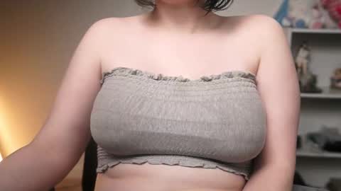 Snapshot of krystalsyxx chatting on March 2026 08:44:01 PM Krystal Syx online show from March 2026 08:44:01 PM