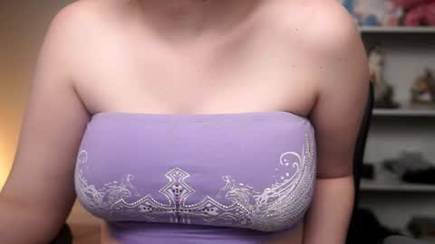 Snapshot of krystalsyxx chatting on March 2026 08:48:01 PM Krystal Syx online show from March 2026 08:48:01 PM