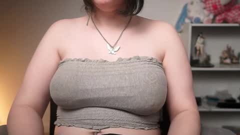 Snapshot of krystalsyxx chatting on March 2026 08:34:02 PM Krystal Syx online show from March 2026 08:34:02 PM