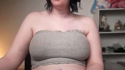 Snapshot of krystalsyxx chatting on March 2026 02:39:02 AM Krystal Syx online show from March 2026 02:39:02 AM