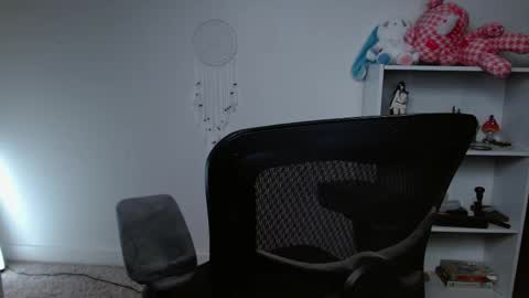 Snapshot of krystalsyxx chatting on April 2026 04:46:02 PM Krystal Syx online show from April 2026 04:46:02 PM