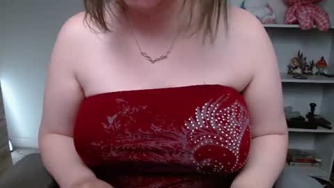 Krystal Syx online show from July 2026 10:06:02 PM