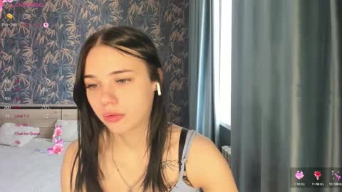 Ksenia online show from March 2026 06:52:01 AM