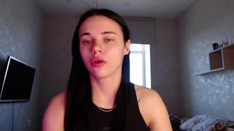 Ksenia online show from June 2026 06:08:01 AM