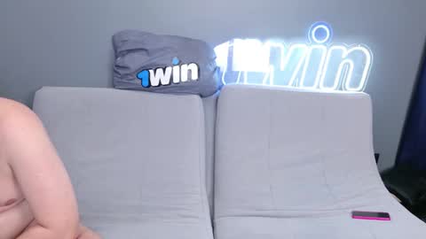 Snapshot of ksenyahot chatting on January 2025 03:37:02 PM WebcamWhore online show from January 2025 03:37:02 PM