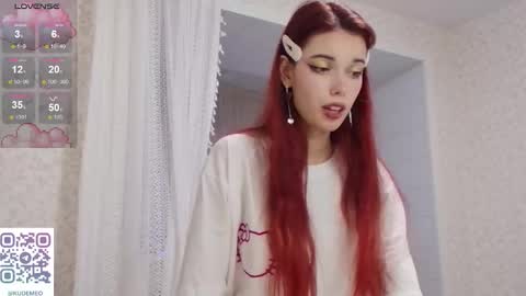 Snapshot of kudemeows chatting on December 2025 03:19:02 PM kudemeows online show from December 2025 03:19:02 PM