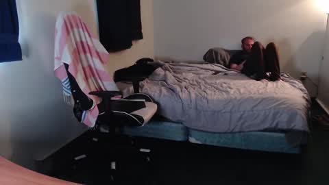 Kuggy online show from May 2026 09:45:02 PM