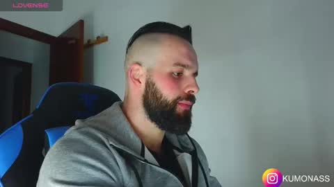 kumonass online show from February 2026 07:21:01 PM