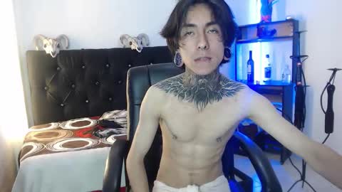 kuregari_xs online show from October 2025 03:28:02 AM