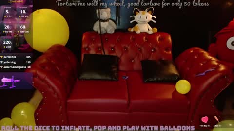 Snapshot of kureiji_fetish chatting on January 2025 10:10:02 AM Fetiche Woman online show from January 2025 10:10:02 AM