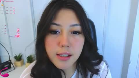 Ren online show from September 2025 01:45:01 PM