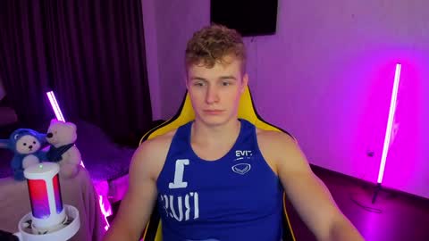 kurt_hanssen online show from December 2024 05:00:01 PM