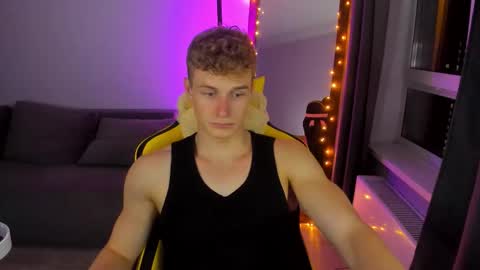 kurt_hanssen online show from September 2025 09:30:01 PM