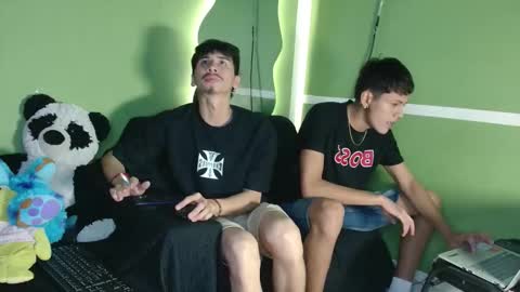 Snapshot of kurtwillms chatting on November 2025 12:22:01 AM kurtwillms online show from November 2025 12:22:01 AM