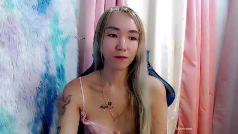 kweenie1026 online show from May 2026 03:01:02 AM