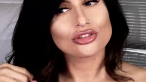 Kick online show from March 2026 07:19:01 PM