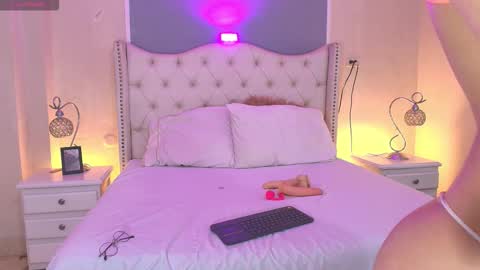 Snapshot of kya_wild chatting on October 2025 08:45:02 AM kya_wild online show from October 2025 08:45:02 AM