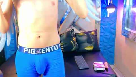 Snapshot of kygo_williams chatting on September 2025 08:31:01 PM Kygo online show from September 2025 08:31:01 PM