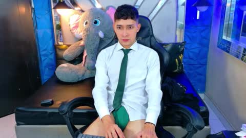 Snapshot of kygo_williams chatting on October 2025 02:04:01 PM Kygo online show from October 2025 02:04:01 PM