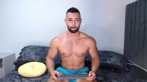 Kyle collinz online show from February 2025 02:40:02 AM