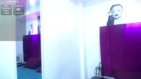 Kylee28 online show from February 2025 08:23:02 PM