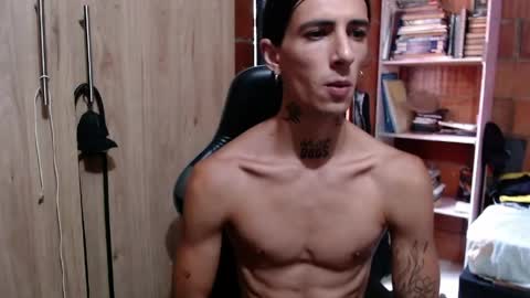 kyleer77 online show from June 2026 11:58:01 AM