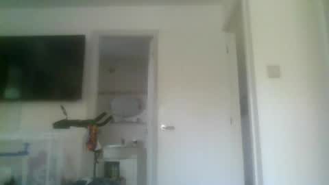 kylestrips4youq online show from July 2026 06:57:01 PM