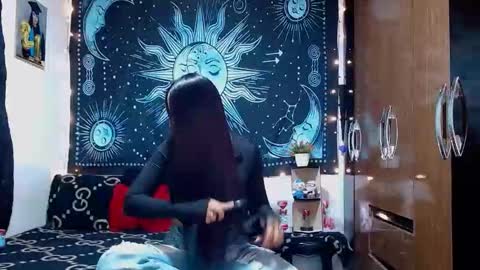 kylie online show from February 2026 09:18:02 PM