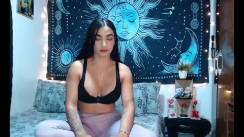 Snapshot of kylie_capricorn chatting on May 2026 12:05:01 AM kylie online show from May 2026 12:05:01 AM