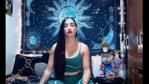 kylie online show from June 2026 08:33:02 PM
