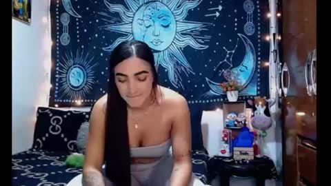 kylie online show from June 2026 10:21:02 PM