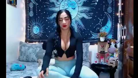 kylie online show from July 2026 11:35:02 PM