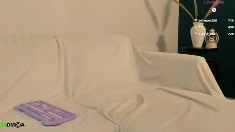 Snapshot of kylie_desire chatting on February 2025 05:34:02 AM Kylie online show from February 2025 05:34:02 AM