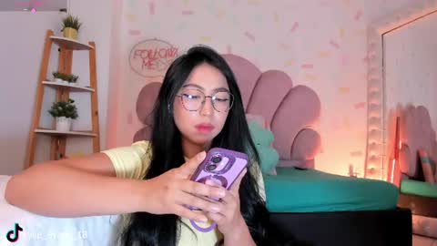 Kylie online show from July 2026 09:24:02 PM