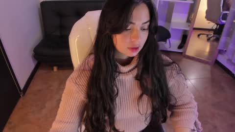 Snapshot of kylie_fire chatting on January 2025 12:45:02 PM kylie online show from January 2025 12:45:02 PM