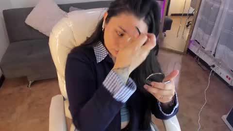 kylie online show from February 2026 01:48:02 PM