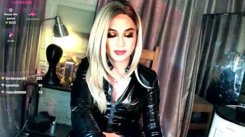 Snapshot of kylie_iyutera chatting on February 2025 04:28:01 PM kylie online show from February 2025 04:28:01 PM