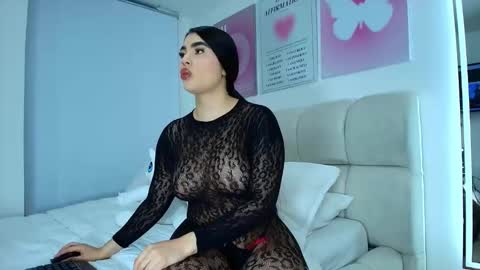 kylie jenn2 online show from May 2026 01:57:01 AM