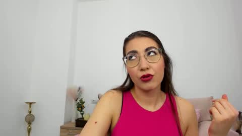 Snapshot of kylie_kathy chatting on September 2025 06:42:01 PM Kylie online show from September 2025 06:42:01 PM