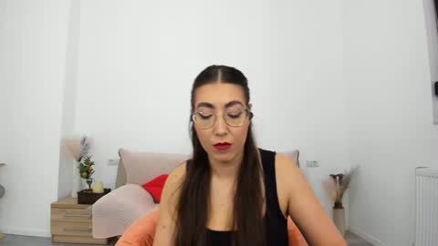 Snapshot of kylie_kathy chatting on September 2025 06:22:01 PM Kylie online show from September 2025 06:22:01 PM