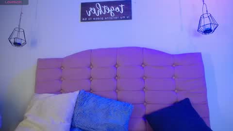 Snapshot of kylie_ls chatting on January 2025 01:03:01 PM kylie_ls online show from January 2025 01:03:01 PM