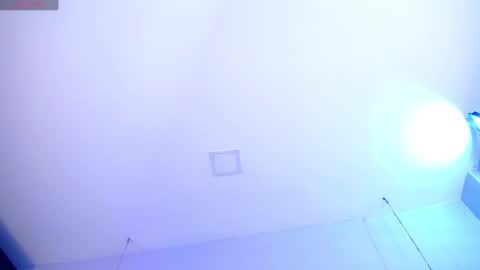 Snapshot of kylie_ls chatting on January 2025 01:43:01 PM kylie_ls online show from January 2025 01:43:01 PM