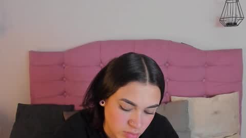 Snapshot of kylie_ls chatting on September 2025 03:07:02 AM kylie_ls online show from September 2025 03:07:02 AM