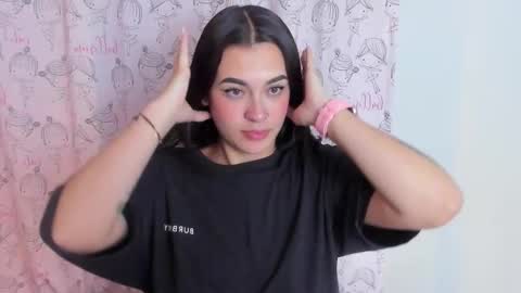 Snapshot of kylie_ls chatting on October 2025 01:36:02 AM kylie_ls online show from October 2025 01:36:02 AM