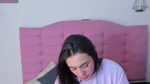 Snapshot of kylie_ls chatting on October 2025 01:50:02 AM kylie_ls online show from October 2025 01:50:02 AM