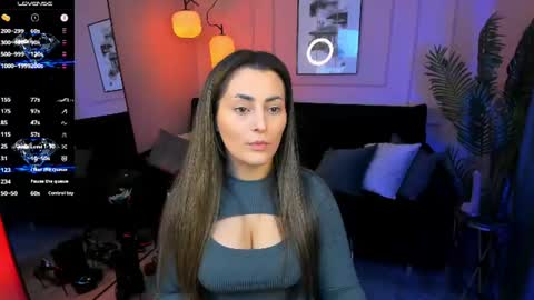 Kylie online show from July 2026 01:41:02 PM